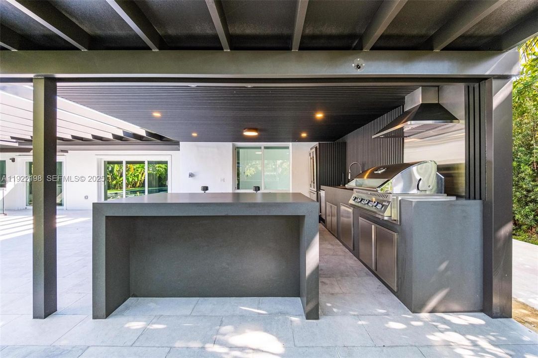 En Renta: $15,000 (3 camas, 2 baños, 3008 Pies cuadrados)