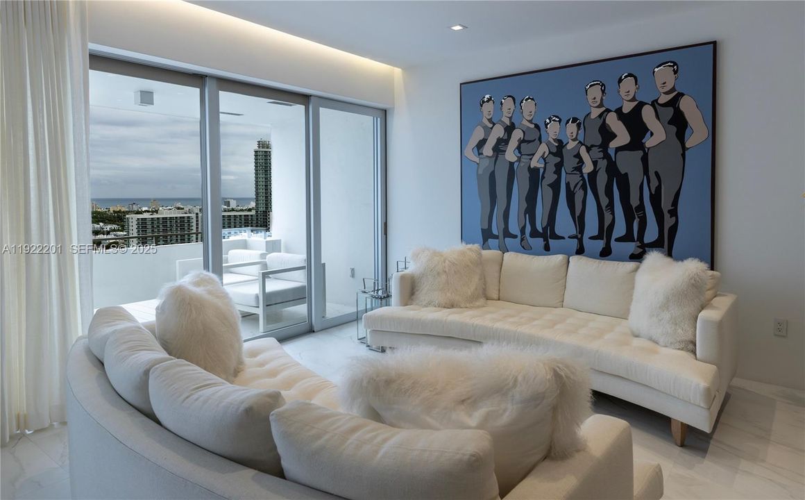 待售: $1,795,000 (2 贝兹, 2 浴室, 1283 平方英尺)