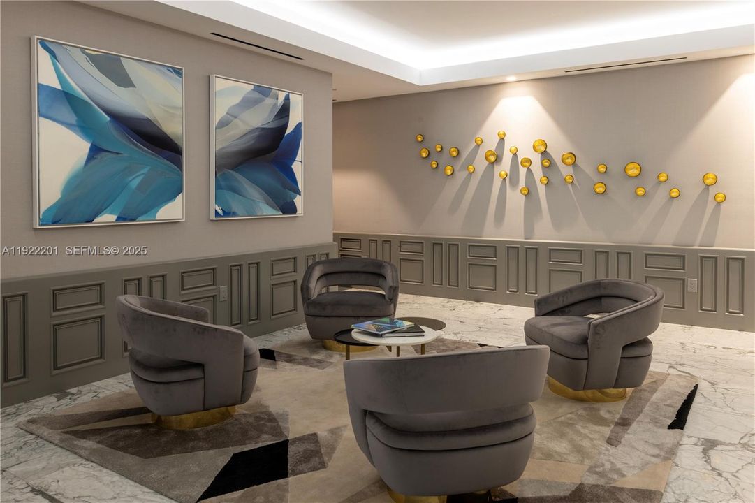 For Sale: $1,795,000 (2 beds, 2 baths, 1283 Square Feet)