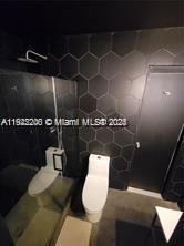 На продажу: $899,000 (4 спален, 2 ванн, 2005 Квадратных фут)