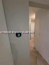 На продажу: $899,000 (4 спален, 2 ванн, 2005 Квадратных фут)