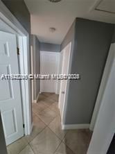 На продажу: $899,000 (4 спален, 2 ванн, 2005 Квадратных фут)