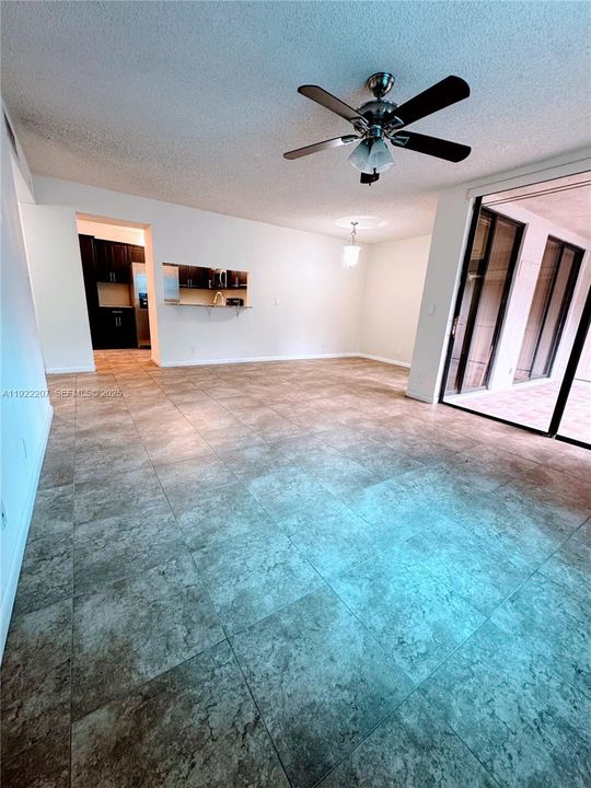 For Rent: $2,450 (3 beds, 2 baths, 1120 Square Feet)