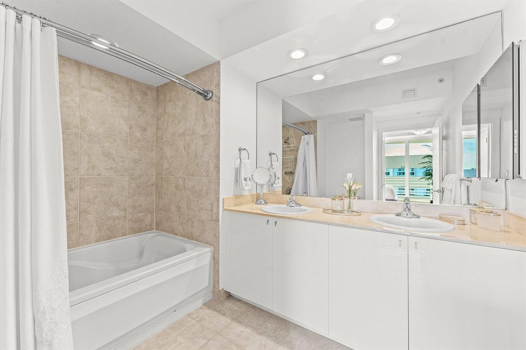022-1551NorthFlaglerDrive-1415-WestPalmB