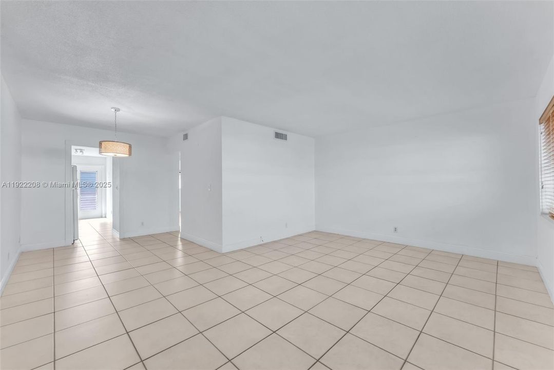 En Venta: $160,000 (1 camas, 1 baños, 800 Pies cuadrados)