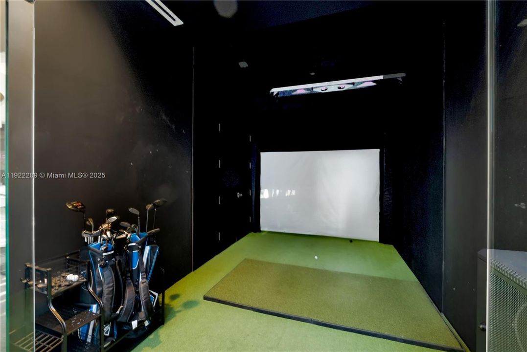 Virtual Golf