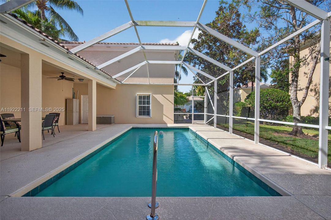 На продажу: $1,499,000 (5 спален, 4 ванн, 3258 Квадратных фут)