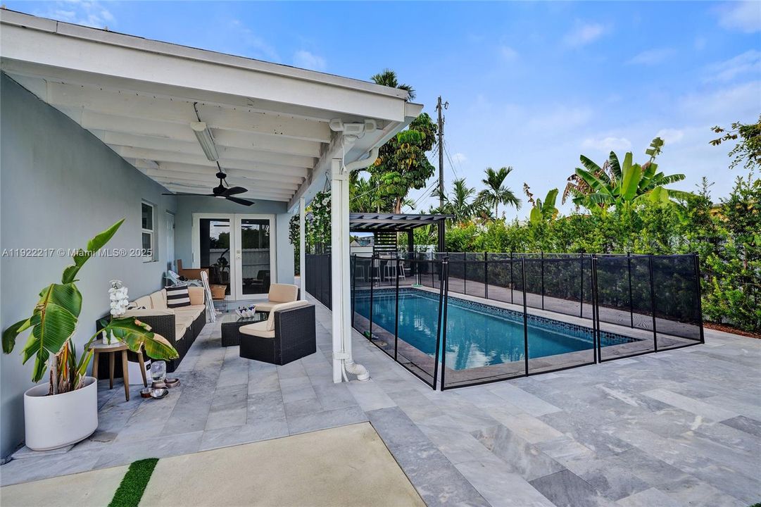 待售: $895,000 (3 贝兹, 2 浴室, 1613 平方英尺)