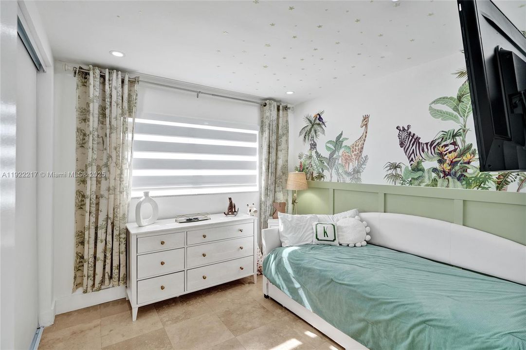 待售: $895,000 (3 贝兹, 2 浴室, 1613 平方英尺)