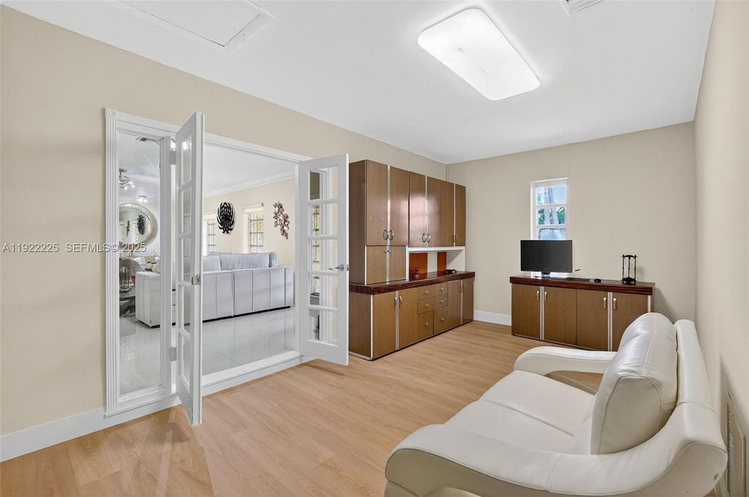 En Venta: $1,750,000 (3 camas, 3 baños, 2672 Pies cuadrados)