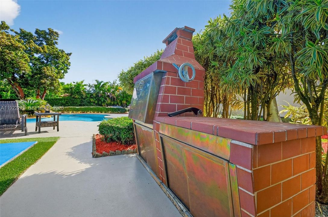 En Venta: $1,750,000 (3 camas, 3 baños, 2672 Pies cuadrados)