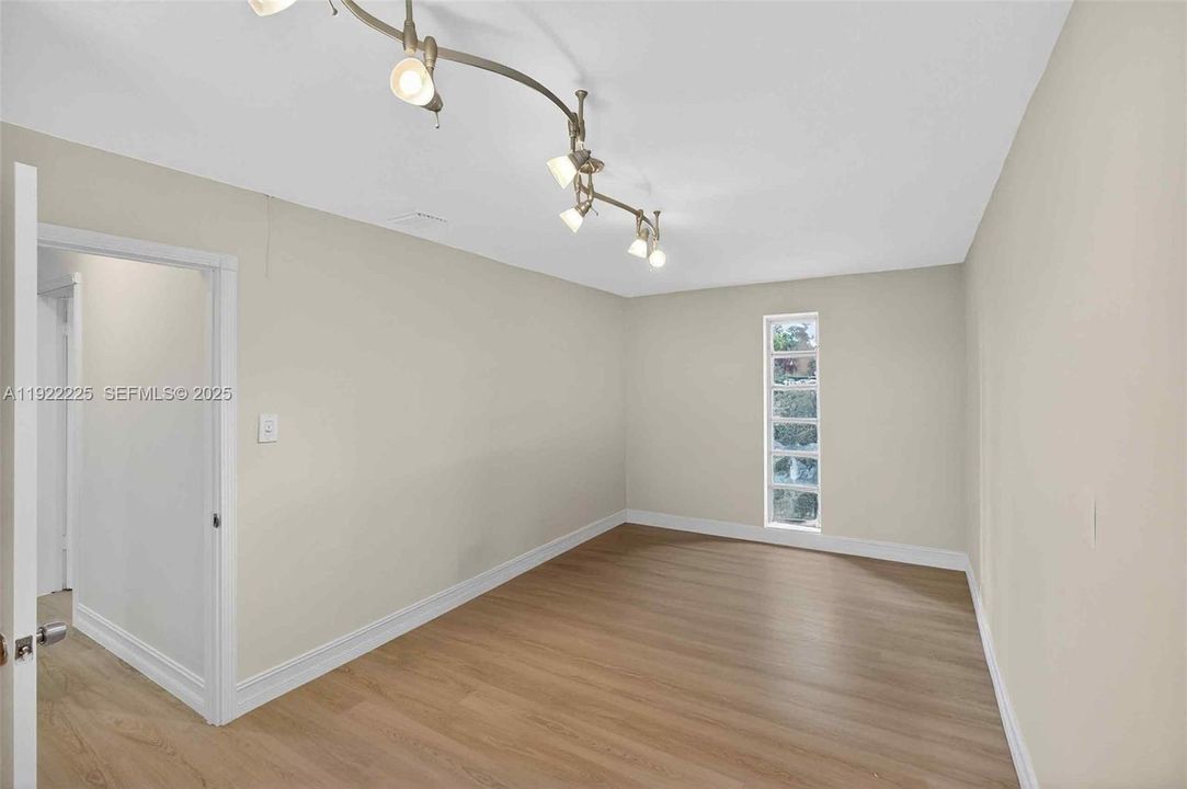 En Venta: $1,750,000 (3 camas, 3 baños, 2672 Pies cuadrados)