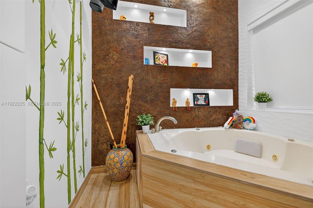 En Venta: $1,750,000 (3 camas, 3 baños, 2672 Pies cuadrados)