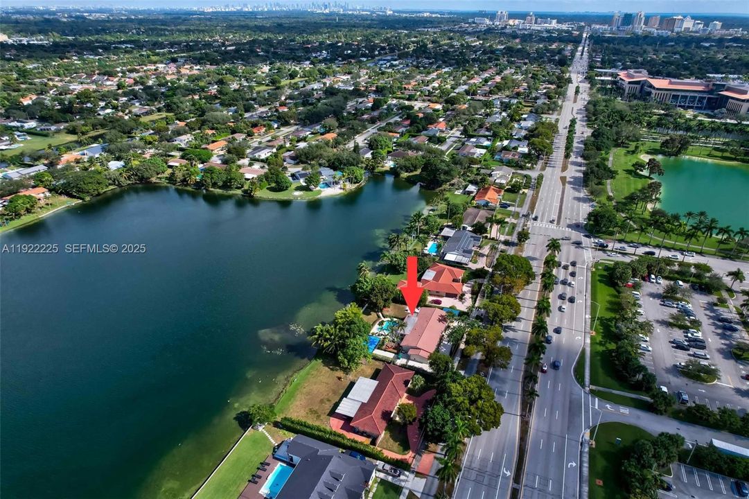 En Venta: $1,750,000 (3 camas, 3 baños, 2672 Pies cuadrados)