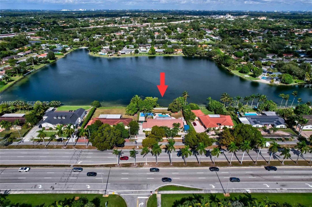 En Venta: $1,750,000 (3 camas, 3 baños, 2672 Pies cuadrados)