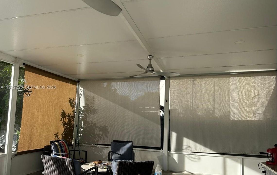 На продажу: $550,000 (4 спален, 3 ванн, 1476 Квадратных фут)