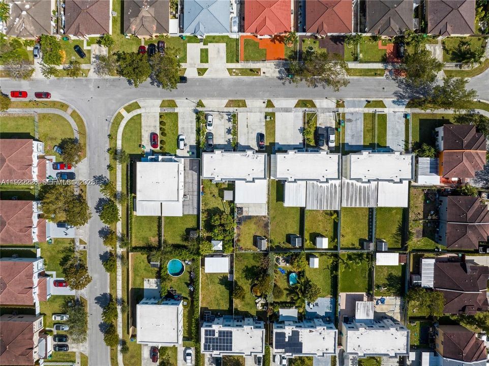 На продажу: $550,000 (4 спален, 3 ванн, 1476 Квадратных фут)