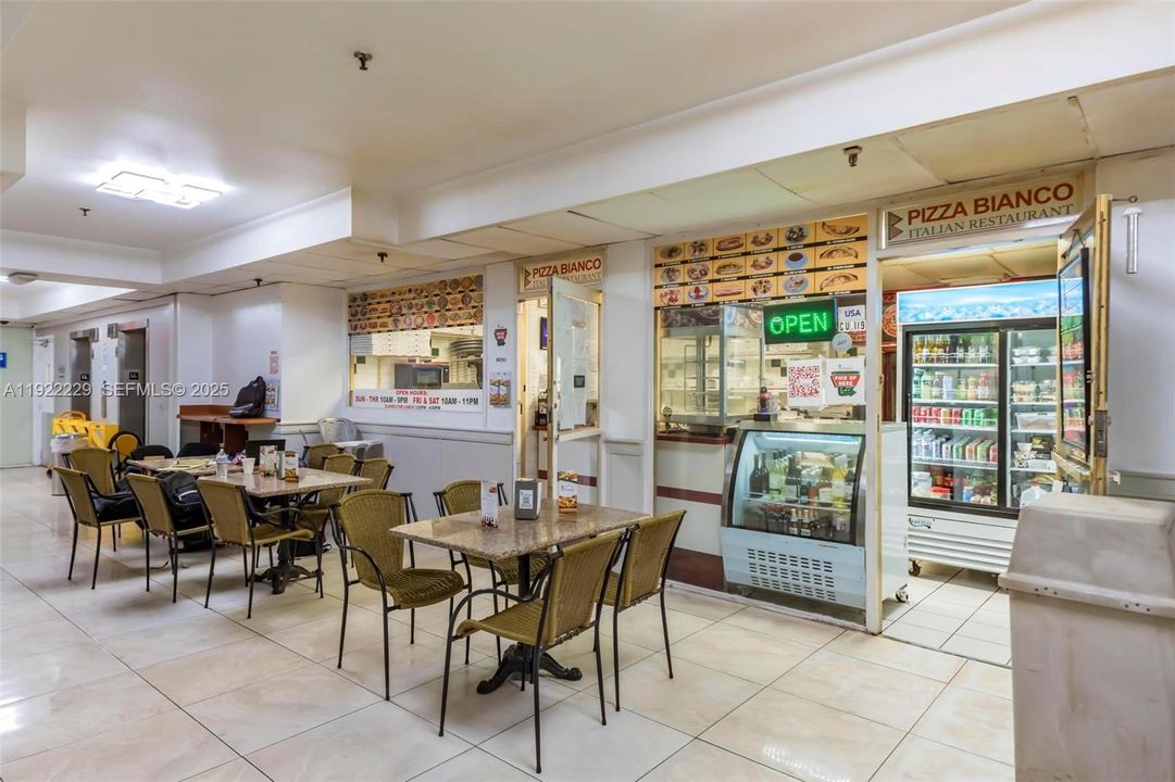 На продажу: $100,000 (0 спален, 1 ванн, 360 Квадратных фут)