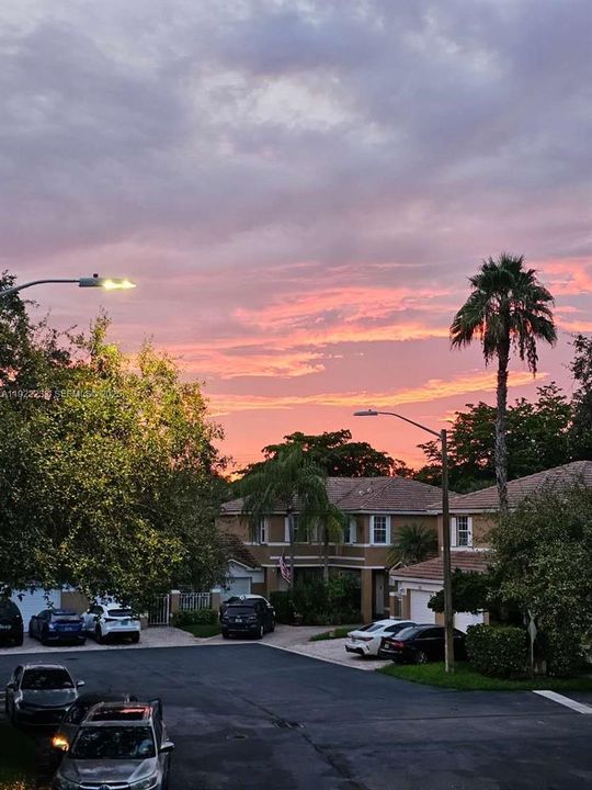 出租: $2,750 (3 贝兹, 2 浴室, 1368 平方英尺)