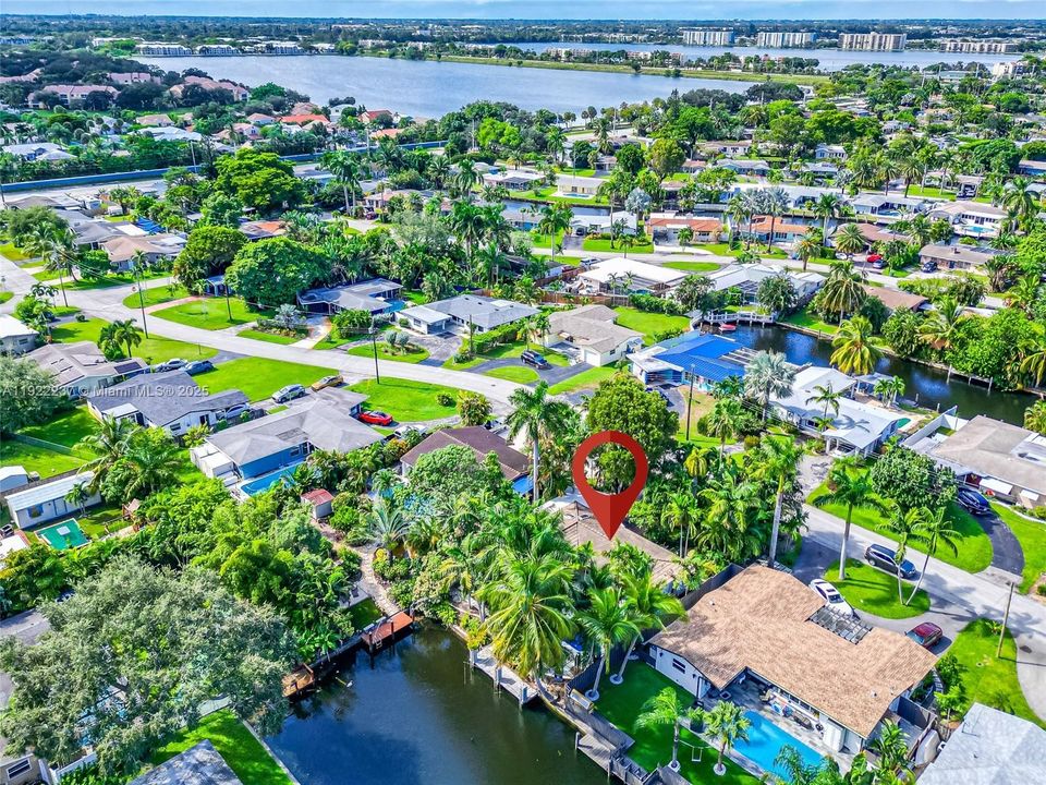 待售: $690,000 (3 贝兹, 2 浴室, 1125 平方英尺)