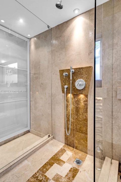 待售: $690,000 (3 贝兹, 2 浴室, 1125 平方英尺)