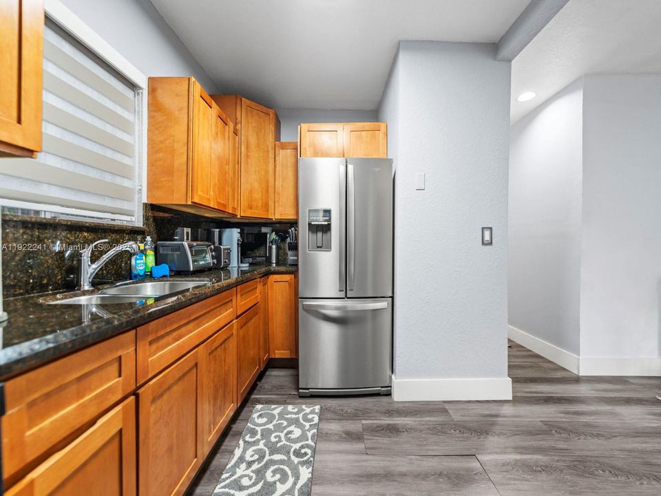 For Sale: $1,200,000 (4 beds, 3 baths, 2346 Square Feet)