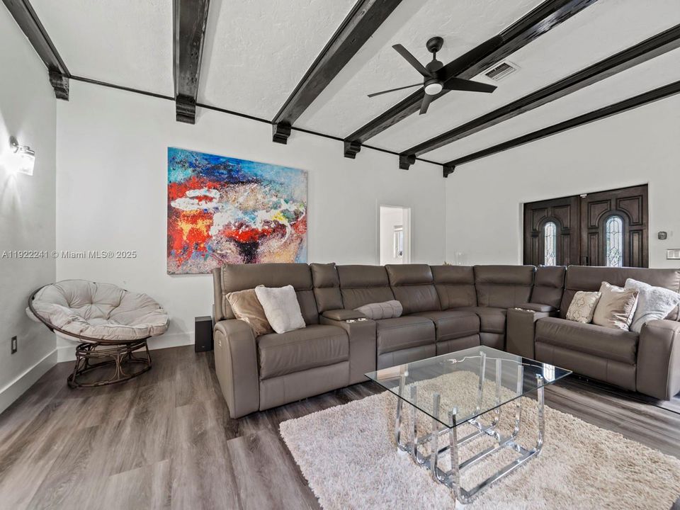 For Sale: $1,200,000 (4 beds, 3 baths, 2346 Square Feet)