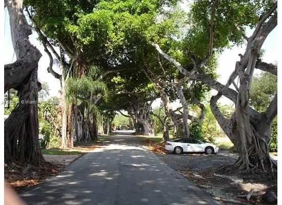 出租: $4,950 (3 贝兹, 2 浴室, 1609 平方英尺)