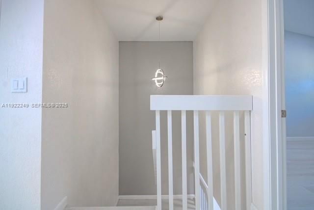 待售: $310,000 (3 贝兹, 2 浴室, 1354 平方英尺)