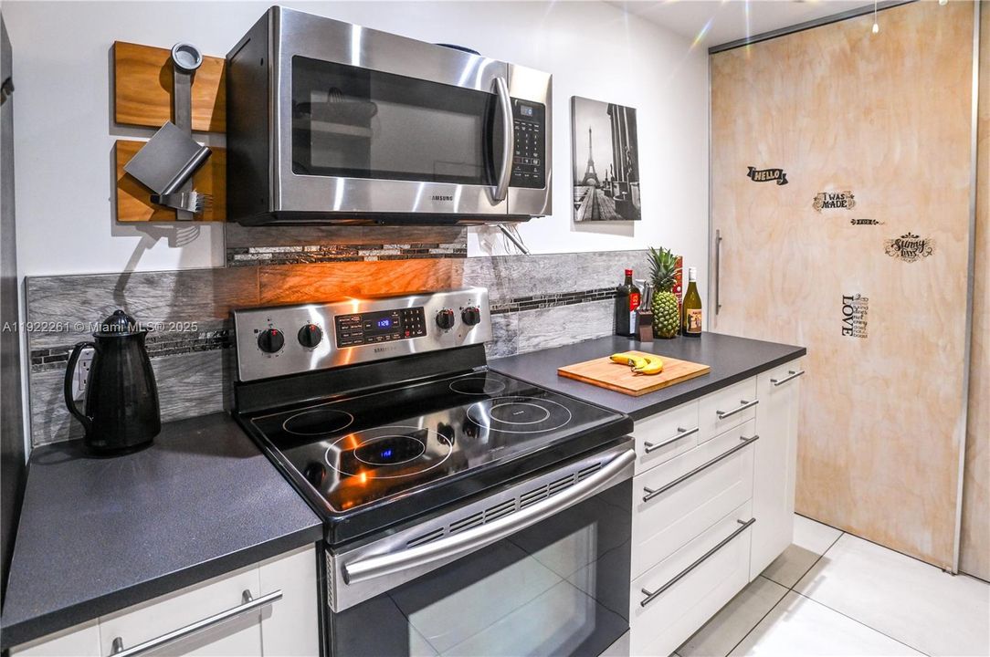 En Venta: $169,000 (1 camas, 1 baños, 844 Pies cuadrados)