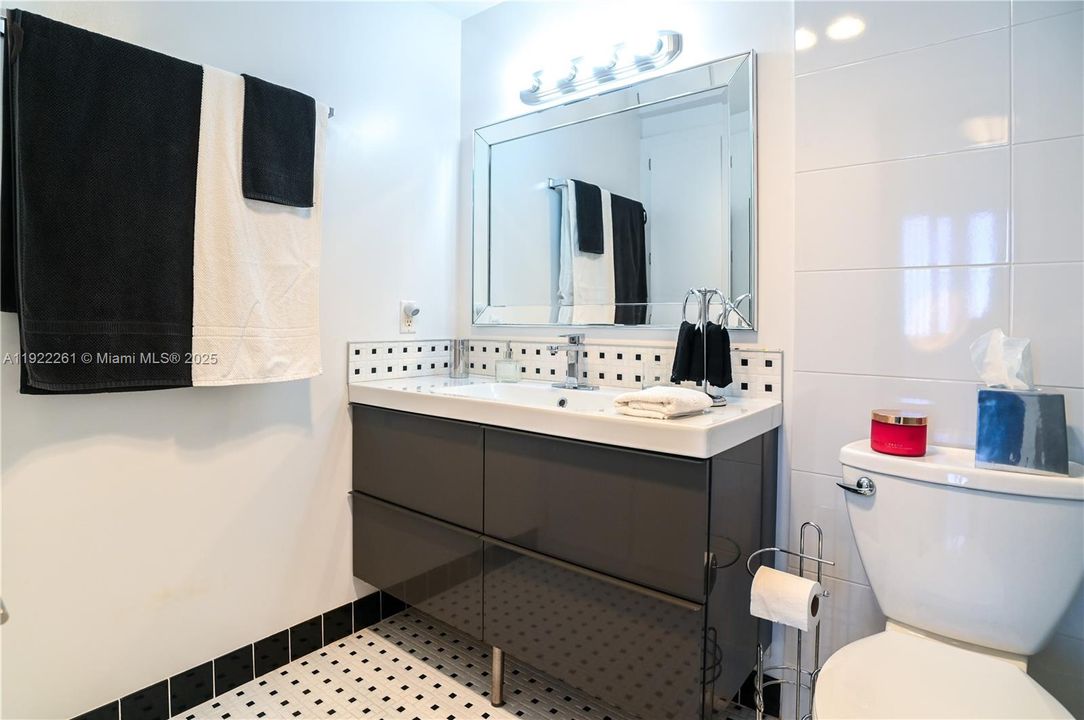 En Venta: $169,000 (1 camas, 1 baños, 844 Pies cuadrados)