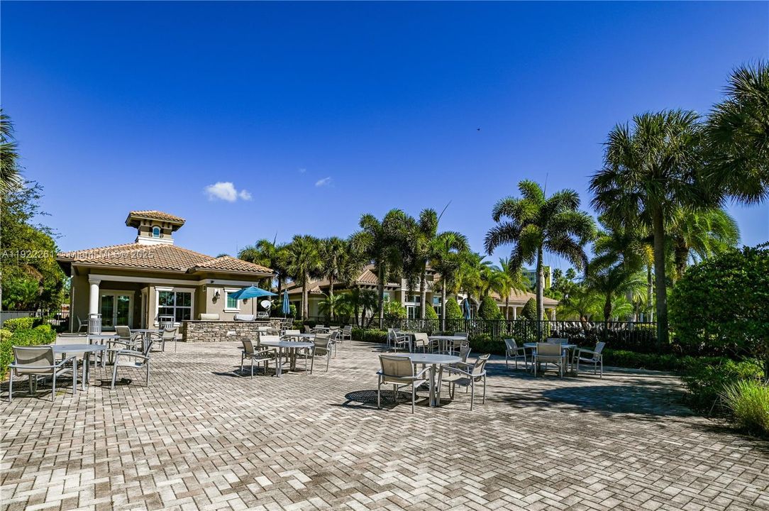 En Venta: $169,000 (1 camas, 1 baños, 844 Pies cuadrados)