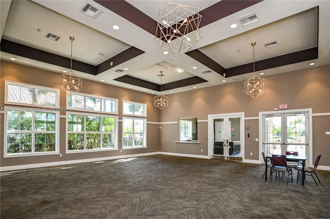 En Venta: $169,000 (1 camas, 1 baños, 844 Pies cuadrados)