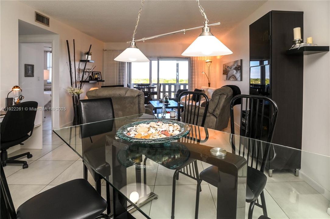 En Venta: $169,000 (1 camas, 1 baños, 844 Pies cuadrados)