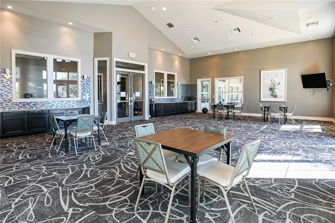 En Venta: $169,000 (1 camas, 1 baños, 844 Pies cuadrados)