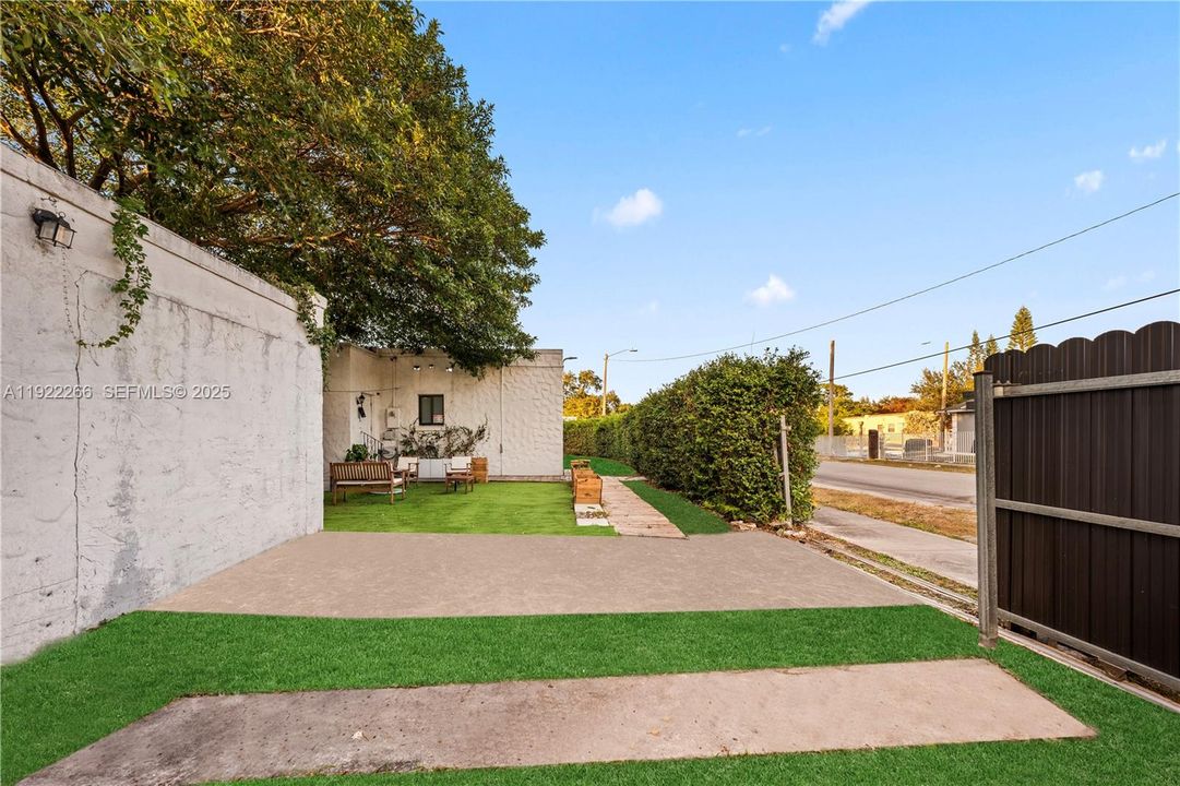 Drive way with garage