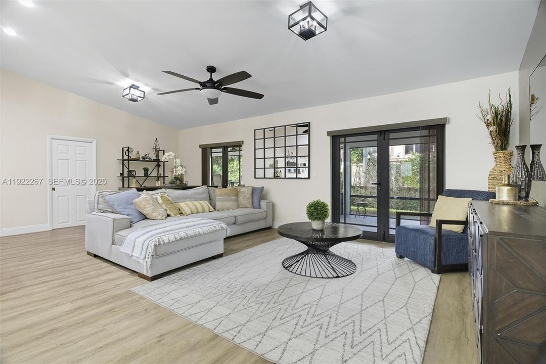 For Rent: $5,200 (4 beds, 2 baths, 1928 Square Feet)