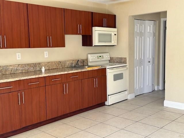 For Rent: $1,750 (1 beds, 1 baths, 700 Square Feet)