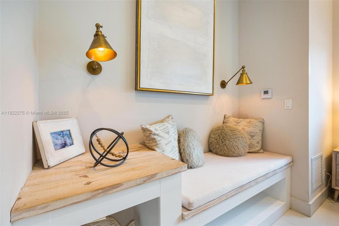 For Sale: $2,266,999 (4 beds, 4 baths, 2984 Square Feet)