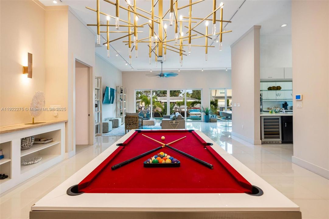 For Sale: $2,266,999 (4 beds, 4 baths, 2984 Square Feet)