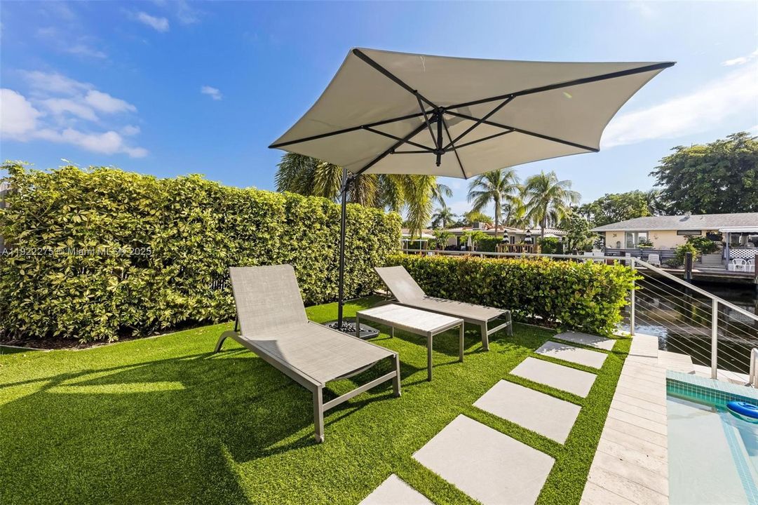 For Sale: $2,266,999 (4 beds, 4 baths, 2984 Square Feet)