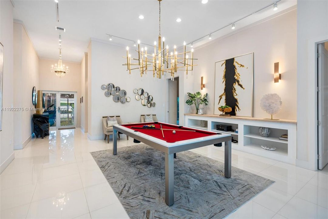 For Sale: $2,266,999 (4 beds, 4 baths, 2984 Square Feet)