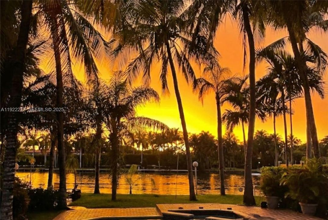 En Venta: $6,899,000 (6 camas, 7 baños, 6858 Pies cuadrados)