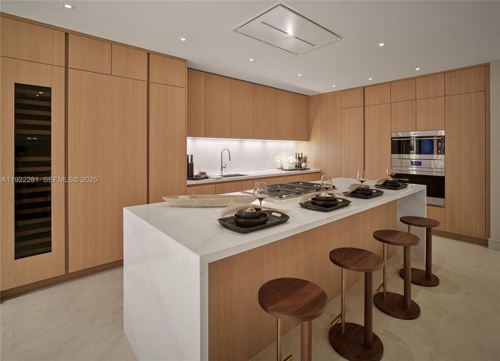 На продажу: $6,100,000 (3 спален, 3 ванн, 0 Квадратных фут)