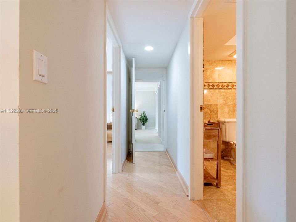 For Rent: $6,000 (3 beds, 3 baths, 1719 Square Feet)