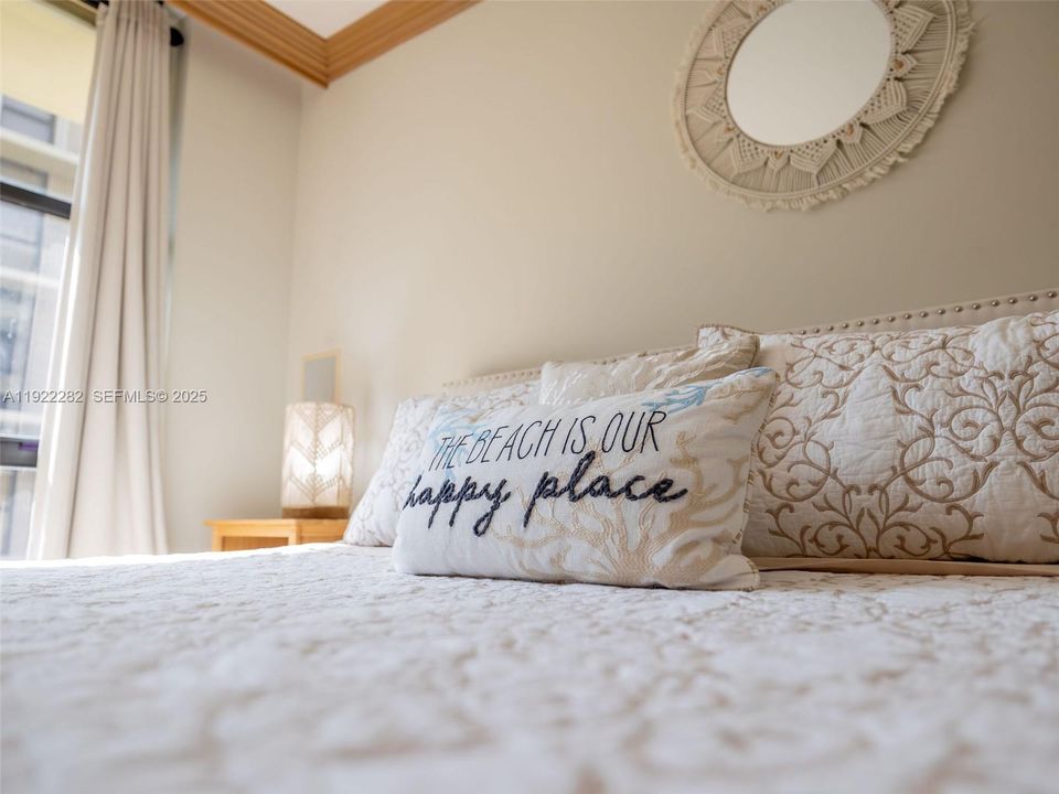 For Rent: $6,000 (3 beds, 3 baths, 1719 Square Feet)