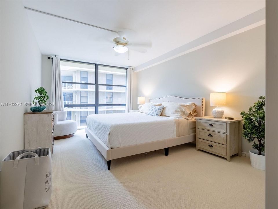 For Rent: $6,000 (3 beds, 3 baths, 1719 Square Feet)