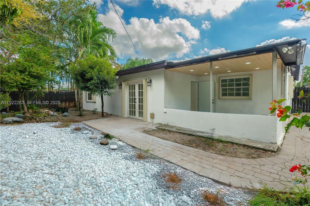 En Venta: $539,900 (2 camas, 2 baños, 1409 Pies cuadrados)