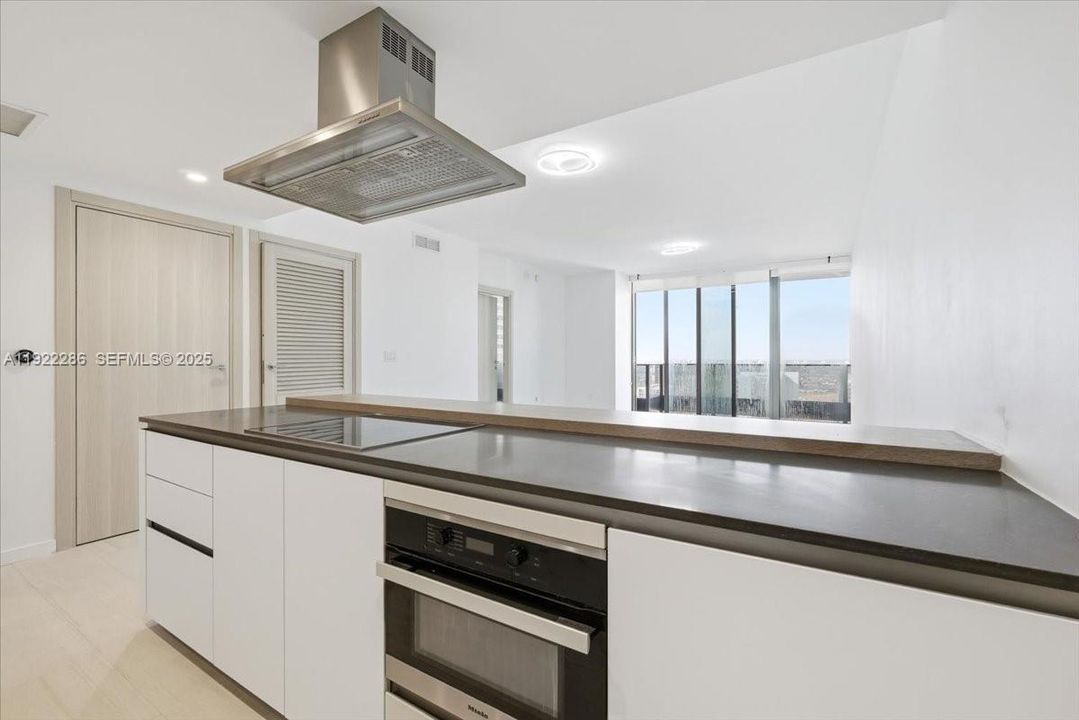 En Venta: $1,250,000 (1 camas, 1 baños, 826 Pies cuadrados)