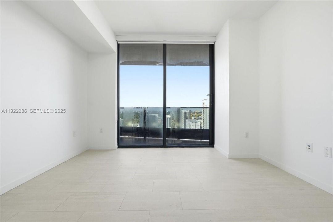 En Venta: $1,250,000 (1 camas, 1 baños, 826 Pies cuadrados)